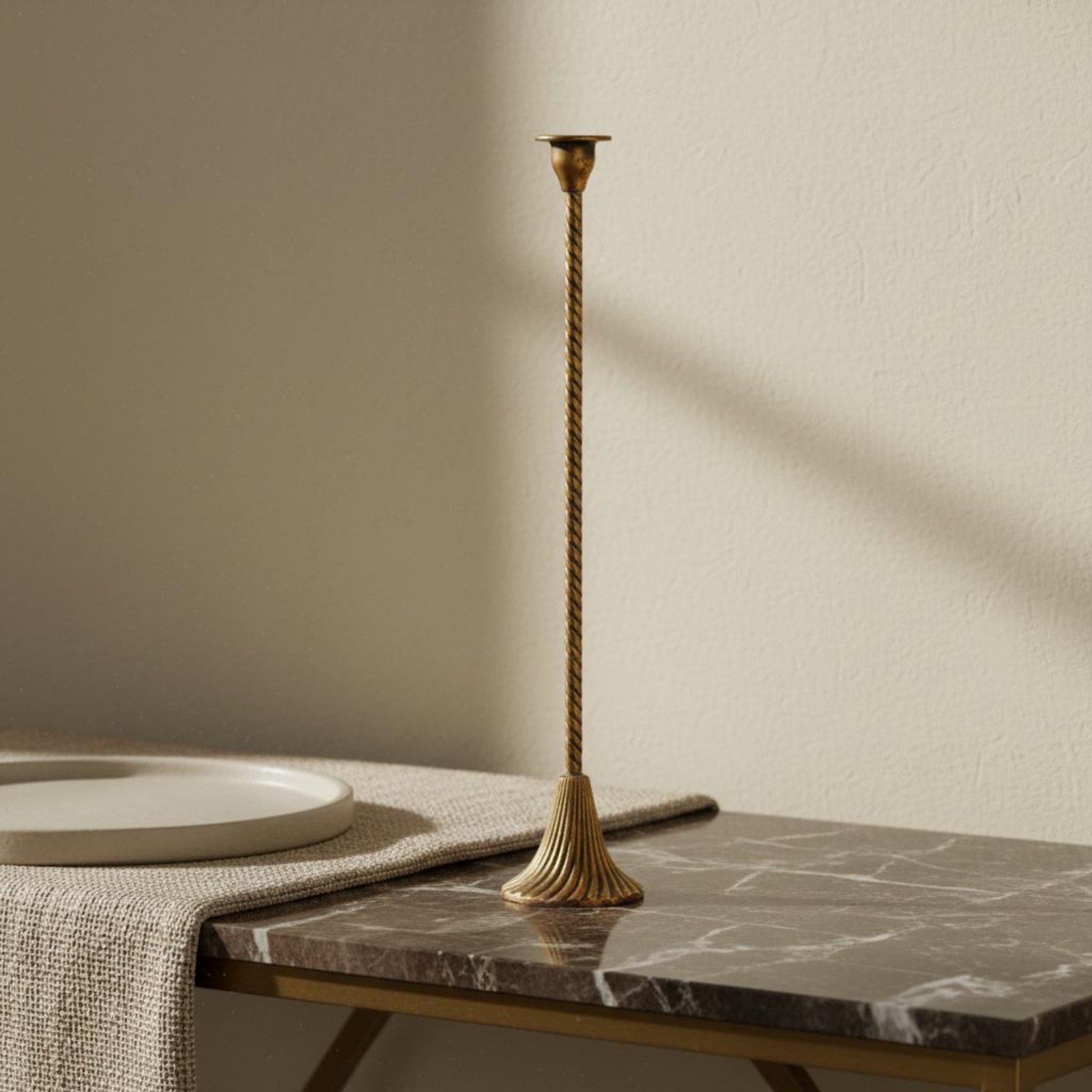 꼬인 금색 캔들 홀더, 안정적인 받침대, 빈티지 금색  - Home Decor Gold 리뷰 및 가격